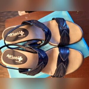 Navy Blue Air Supply Womens 7